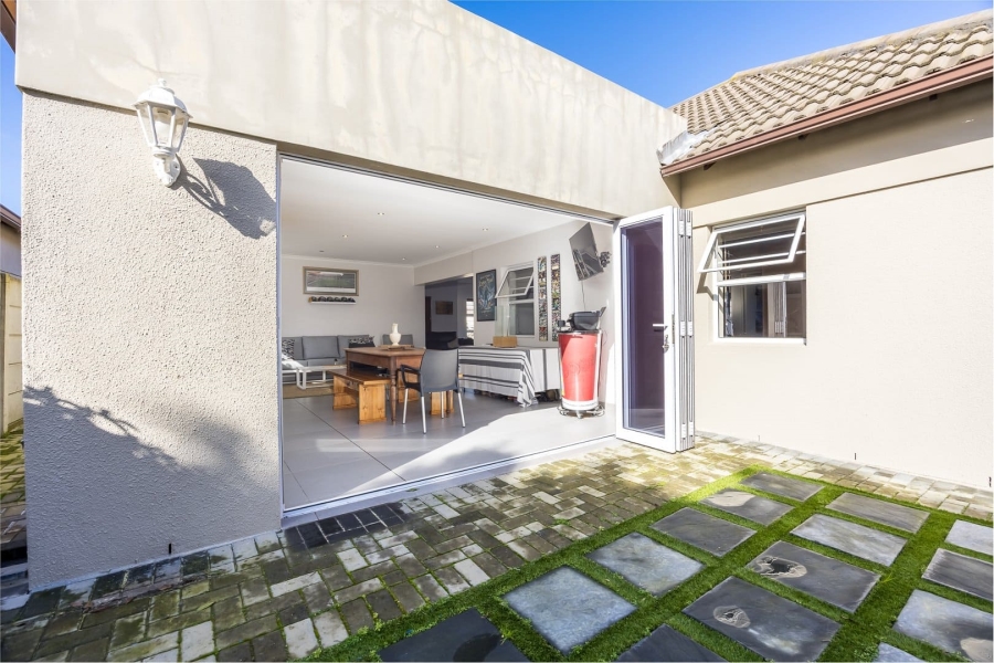 3 Bedroom Property for Sale in Sonkring Western Cape